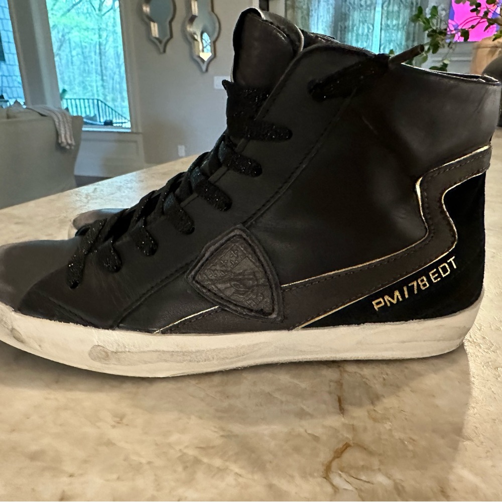 Philippe Model - image 1